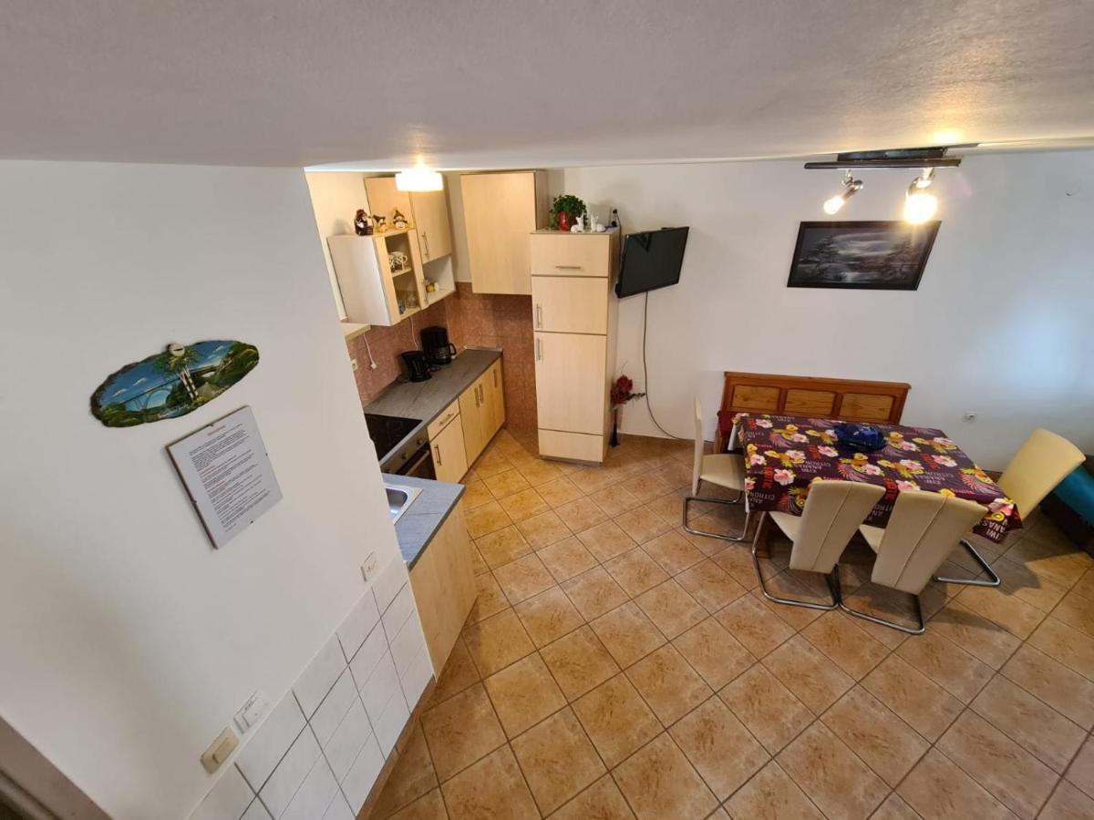 Apartments Tuka Near The Beach ヴィル エクステリア 写真